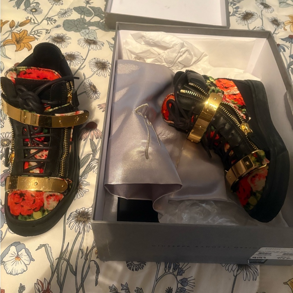 Floral High-Top Sneakers with Gold Accents